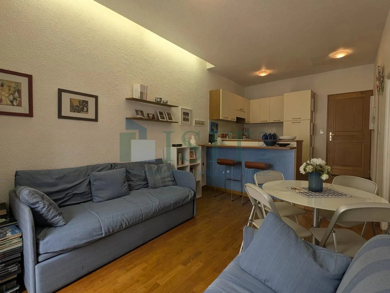 Property photo 1 in Carre d'Argent