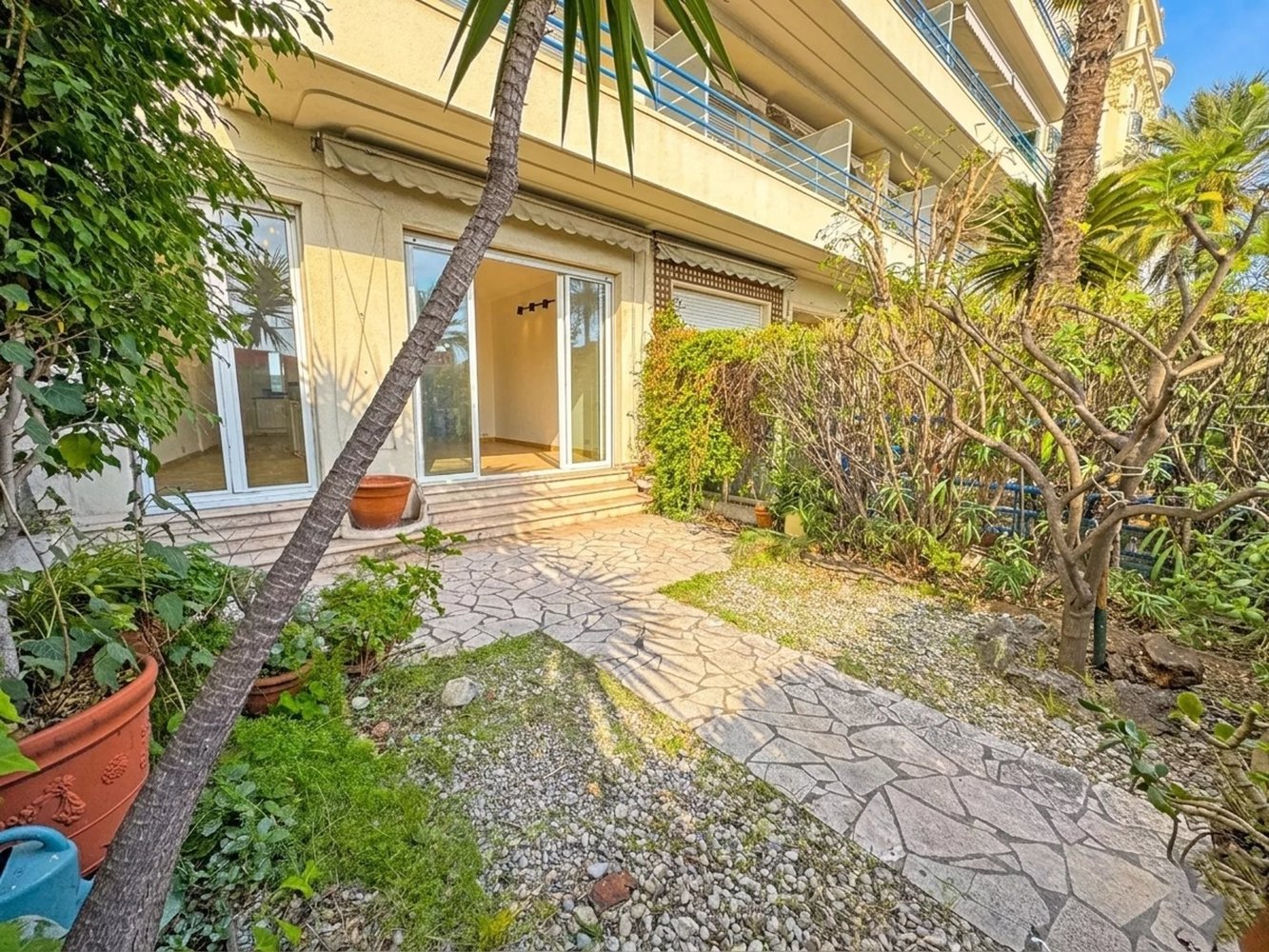 Property photo 4 in Carre d'Or