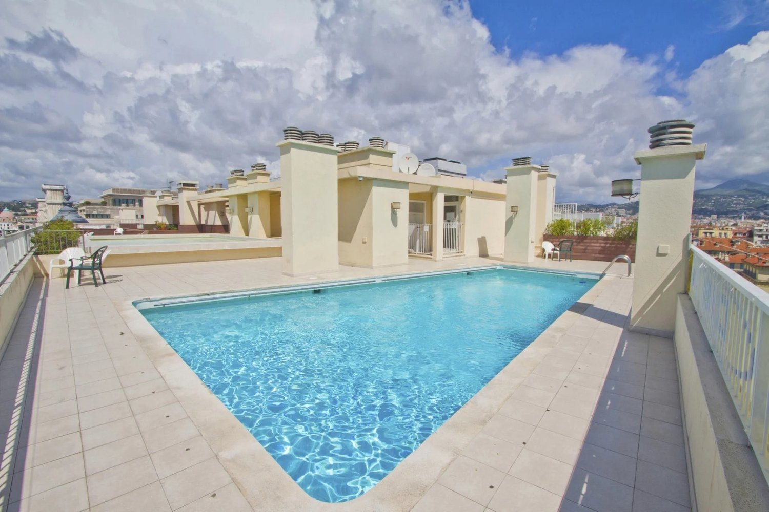 Property photo 24 in Carre d'Or