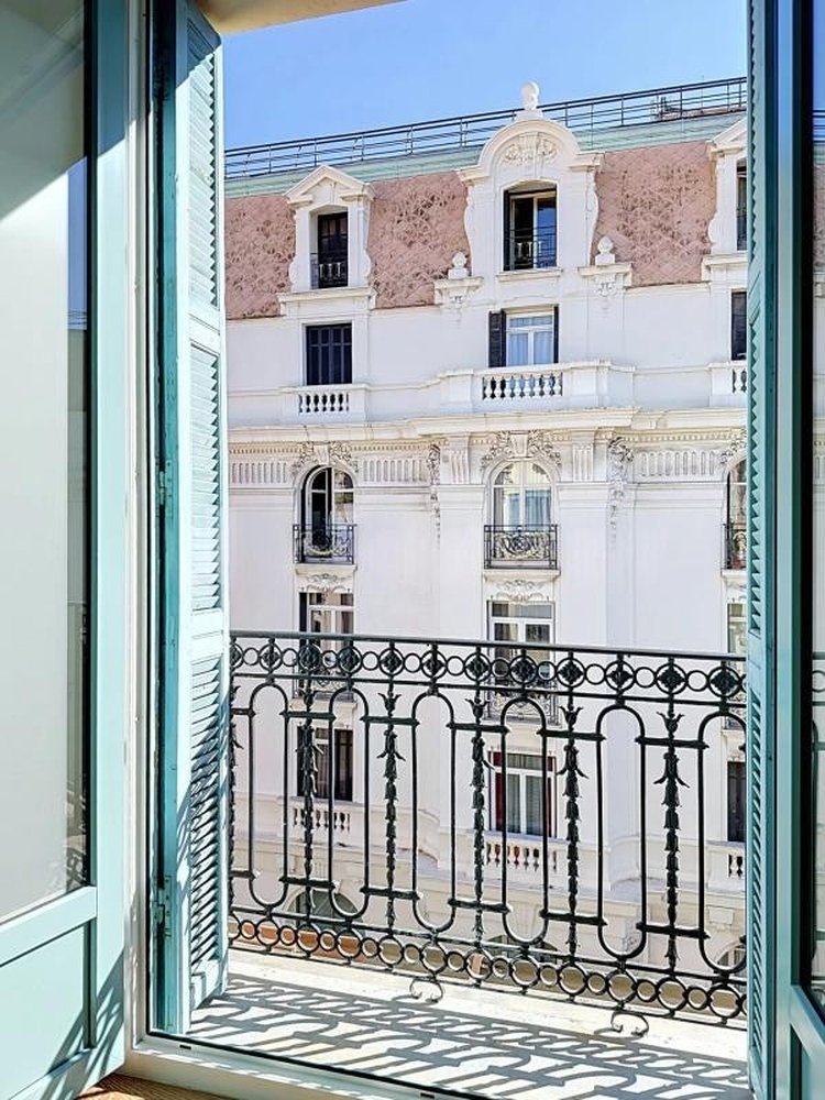 Property photo 20 in Carre d'Or