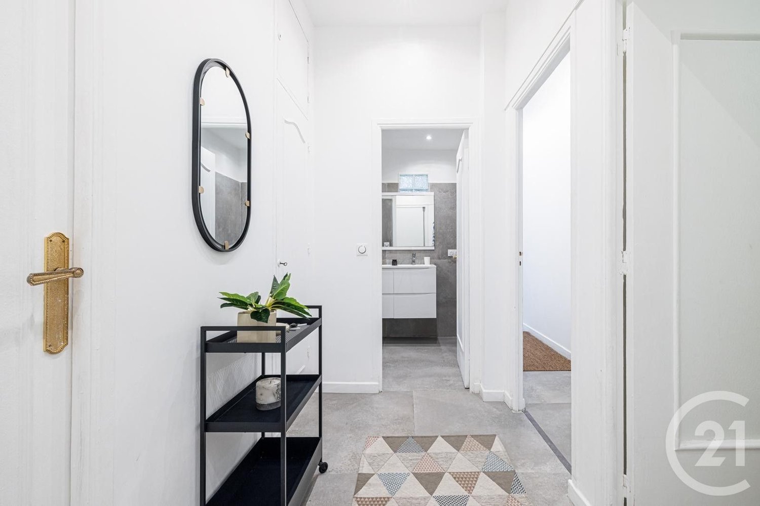 Property photo 5 in Carre d'Or