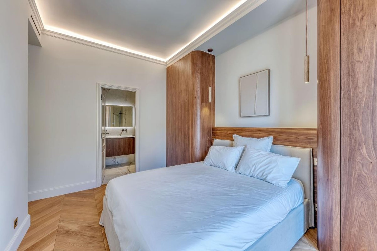 Property photo 9 in Carre d'Or