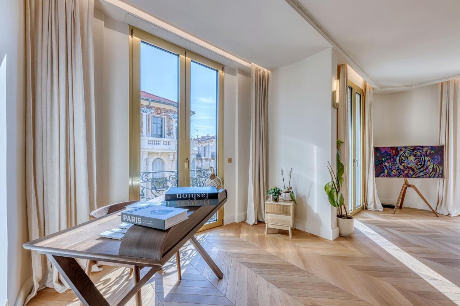 Property photo 3 in Carre d'Or
