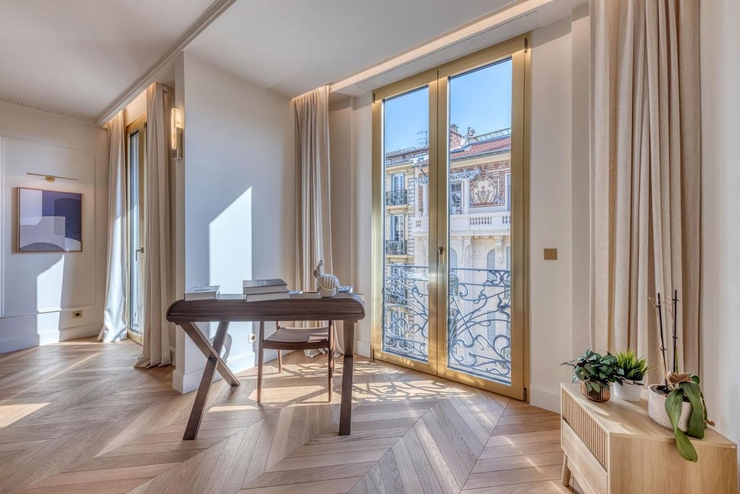 Property photo 4 in Carre d'Or