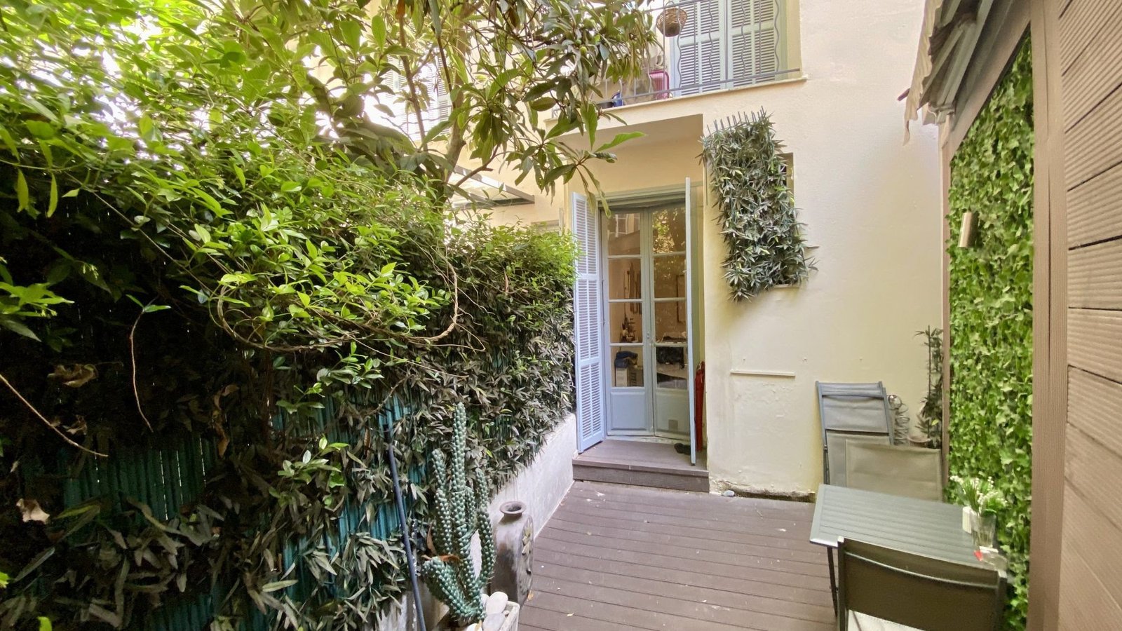 Property photo 3 in Musicians Quarter