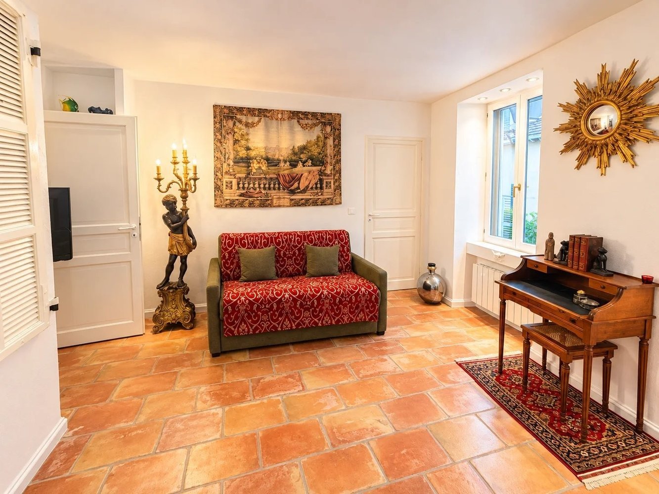 Property photo 1 in Old Town