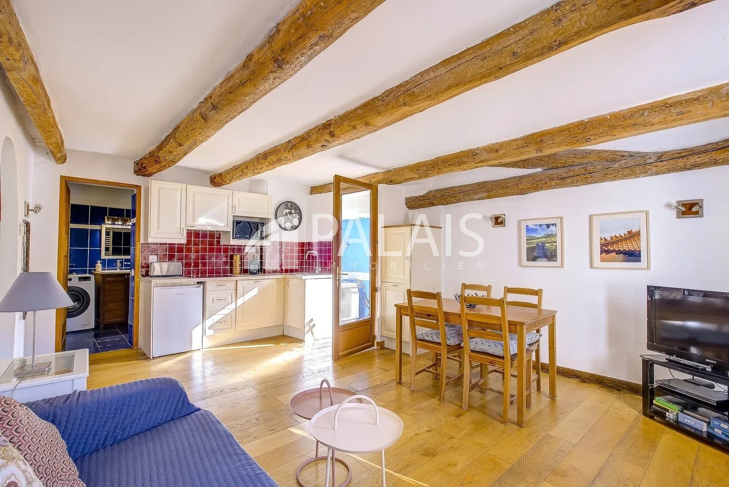 Property photo 1 in Old Town