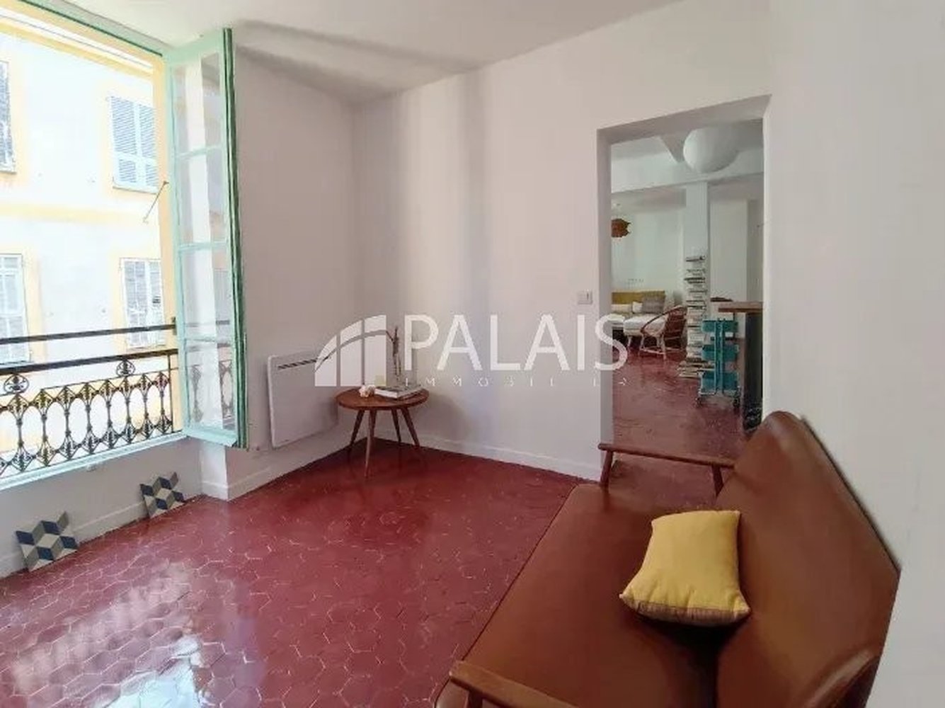 Property photo 3 in Old Town