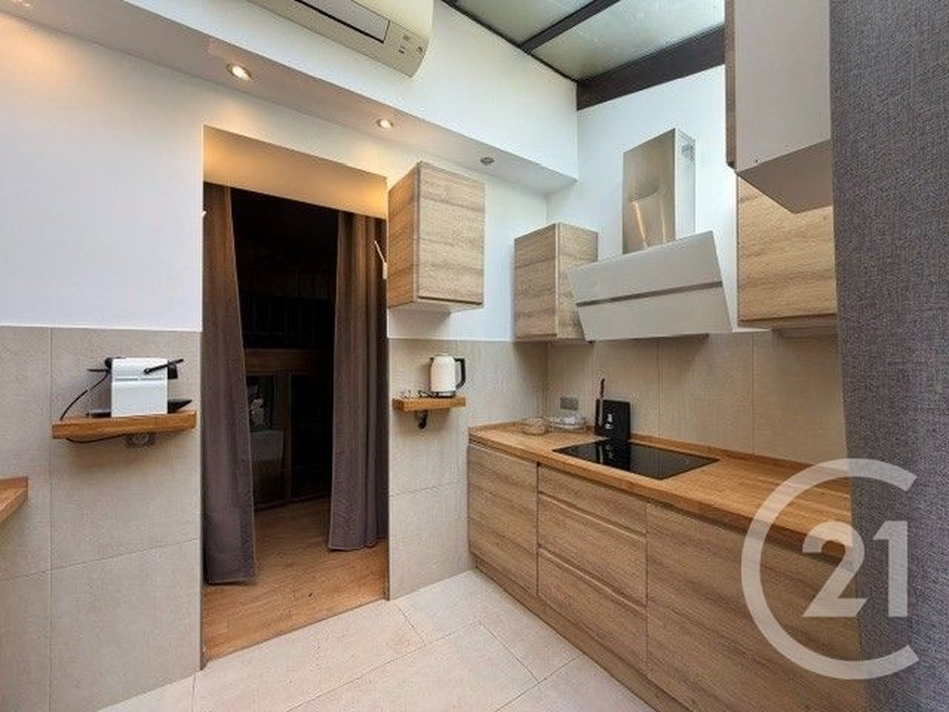 Property photo 4 in Port