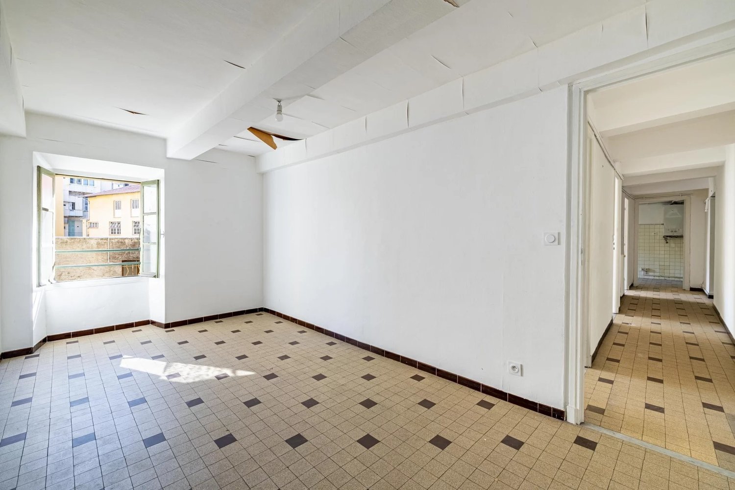 Property photo 14 in Port