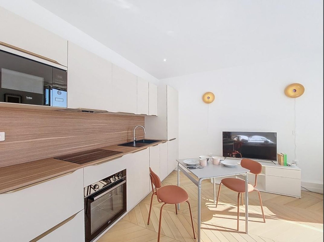 Property photo 3 in Port